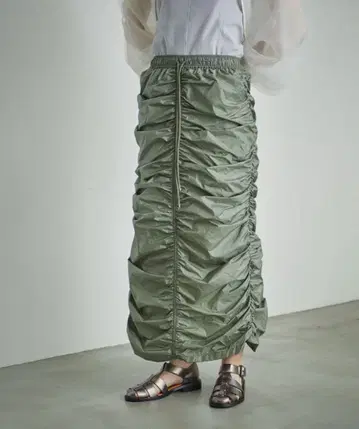 [ CHIGNON ] 셔링 스커트