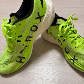 푸마 데비에이트 나이트로 3 HYROX 그린 레어 블랙 25.5cm