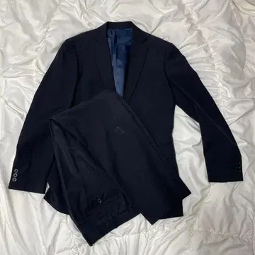 TAKEO KIKUCHI 네이비 비즈니스 정장