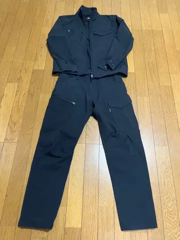 바틀 블랙 자켓 팬츠 세트