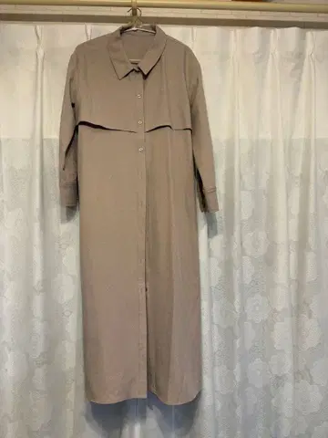 여성용 베이지 트렌치풍 롱 원피스 13호 새상품급