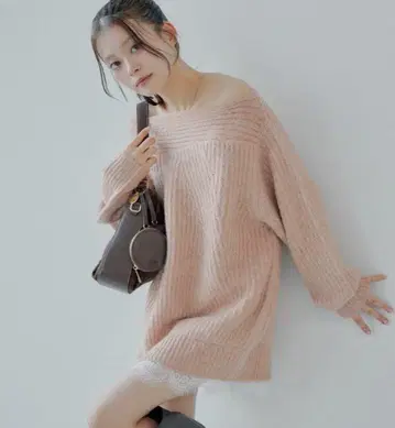 Chico 원숄더 레이스 니트 미니 원피스