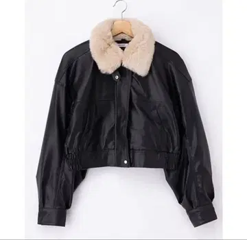 INGNI 퍼 티펫 부착 인조 가죽 숏 블루종