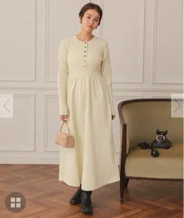 titivate 헨리넥 디자인 니트 원피스