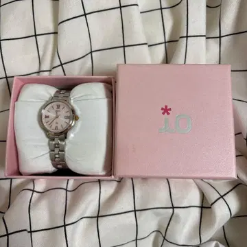 io 실버/핑크 아날로그 시계