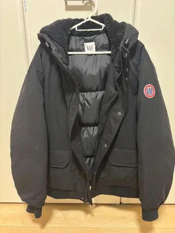 GAP 후드 부착 다운 자켓 L 블랙