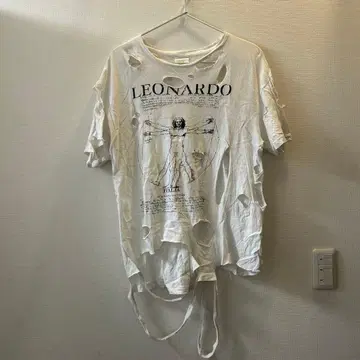 y2k 레오나르도 다 빈치 디자인 데미지 T셔츠 XL 화이트