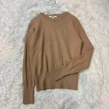 유니클로 캐시미어 100% 라운드넥 스웨터 S 긴팔 니트 여성용