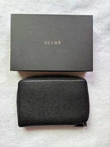 BEAMS 빔즈 엠보싱 가죽 지퍼 접이식 지갑 블랙