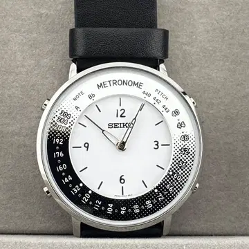 새상품급 SEIKO 세이코 메트로놈 SMW001B 남성용 쿼츠 손목시계