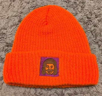 마그폴리아 한정판 니트 모자