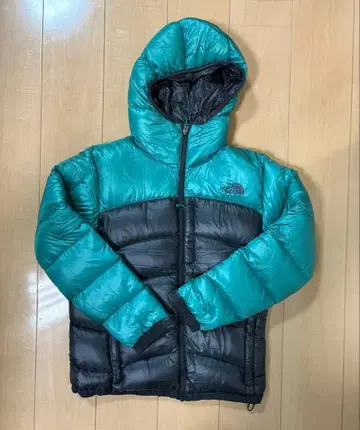 가격 인하 중 The North Face 다운 자켓 후드 부착