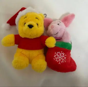 디즈니 크리스마스 푸우 피글렛 인형 배지