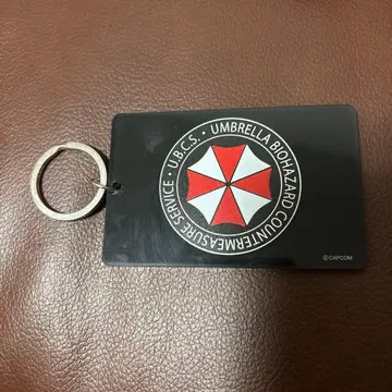 바이오하자드 RE:3 캡콤 카페 아크릴 키링 U.B.C.S.