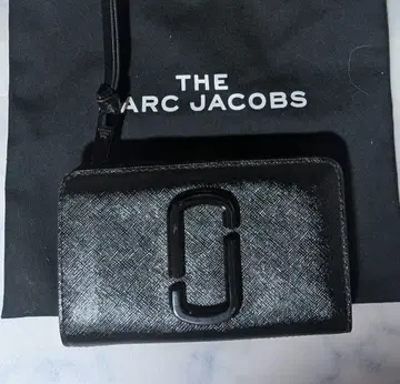 [ 새상품급 ] MARC JACOBS 접이식 지갑 블랙