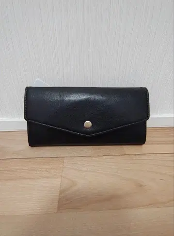 블랙 가죽 장지갑 카드 포켓 부착