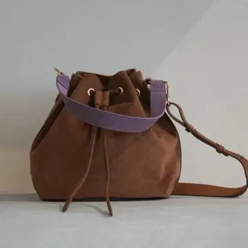 [힌크눈크] HINC NUNC 버킷 백 브라운 & 퍼플