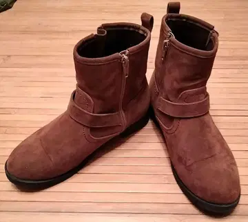 [새상품급] mare mare 버클 부츠 사이드 지퍼 로우힐 브라운