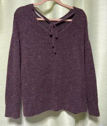 studio clip 초콜릿 브라운 V넥 니트