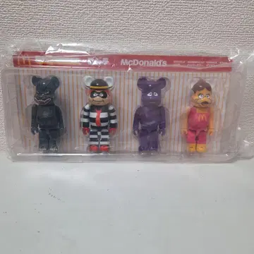 McDonald's 베어브릭 4체 세트