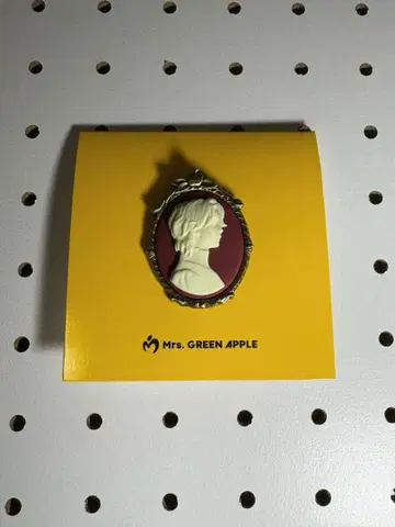미세스 그린애플 바벨탑 카메오 핀즈 배지 오모리 모토키