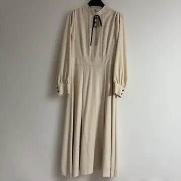 미사용 메종 드 플뢰르 카논 오드르 전 원피스