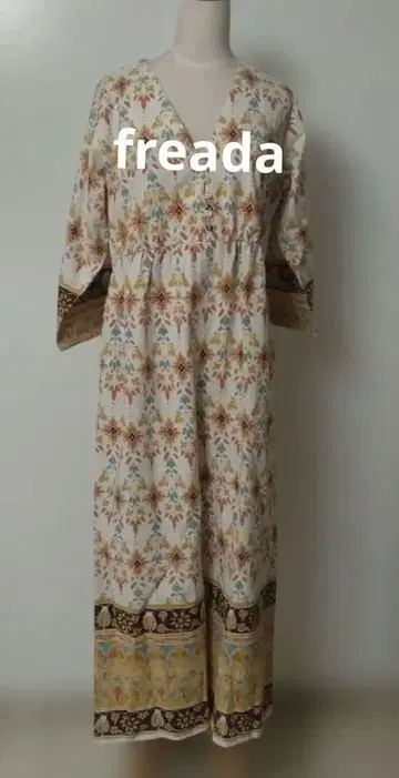 택 포함 새상품 freada 인도 프린트 올인원 정가 16500엔