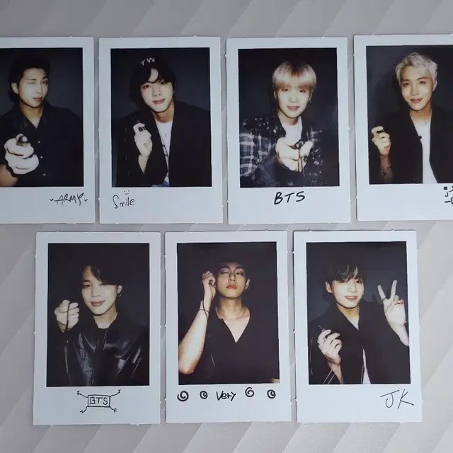 배송비 무료)방탄소년단 폴라로이드(7장)일괄양도