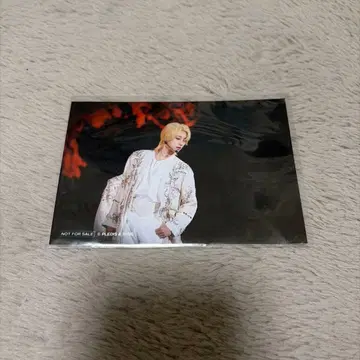 SEVENTEEN EXHIBITION 입장 혜택 민하오 브로마이드