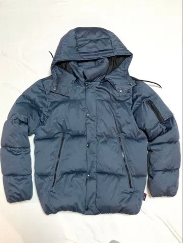 새상품급 다크 블루 그레이 후드 부착 다운 자켓 M 데님풍 컬러