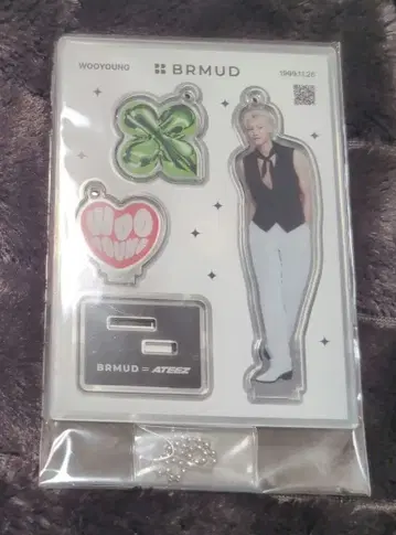 우영 BRMUD 아크릴 스탠드