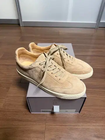 브루넬로쿠치넬리! 베이지 스웨이드 스니커즈 40