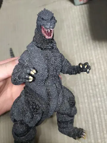 S.H.MonsterArts 고질라 (1989) 몬스터아츠