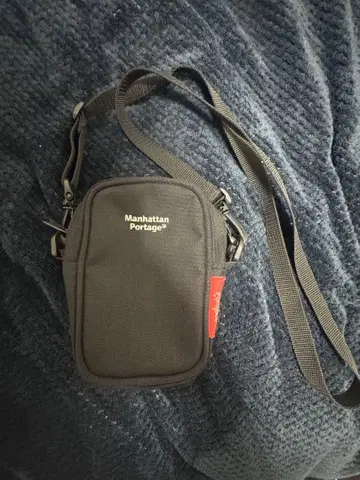 맨하탄 포티지 숄더백 블랙