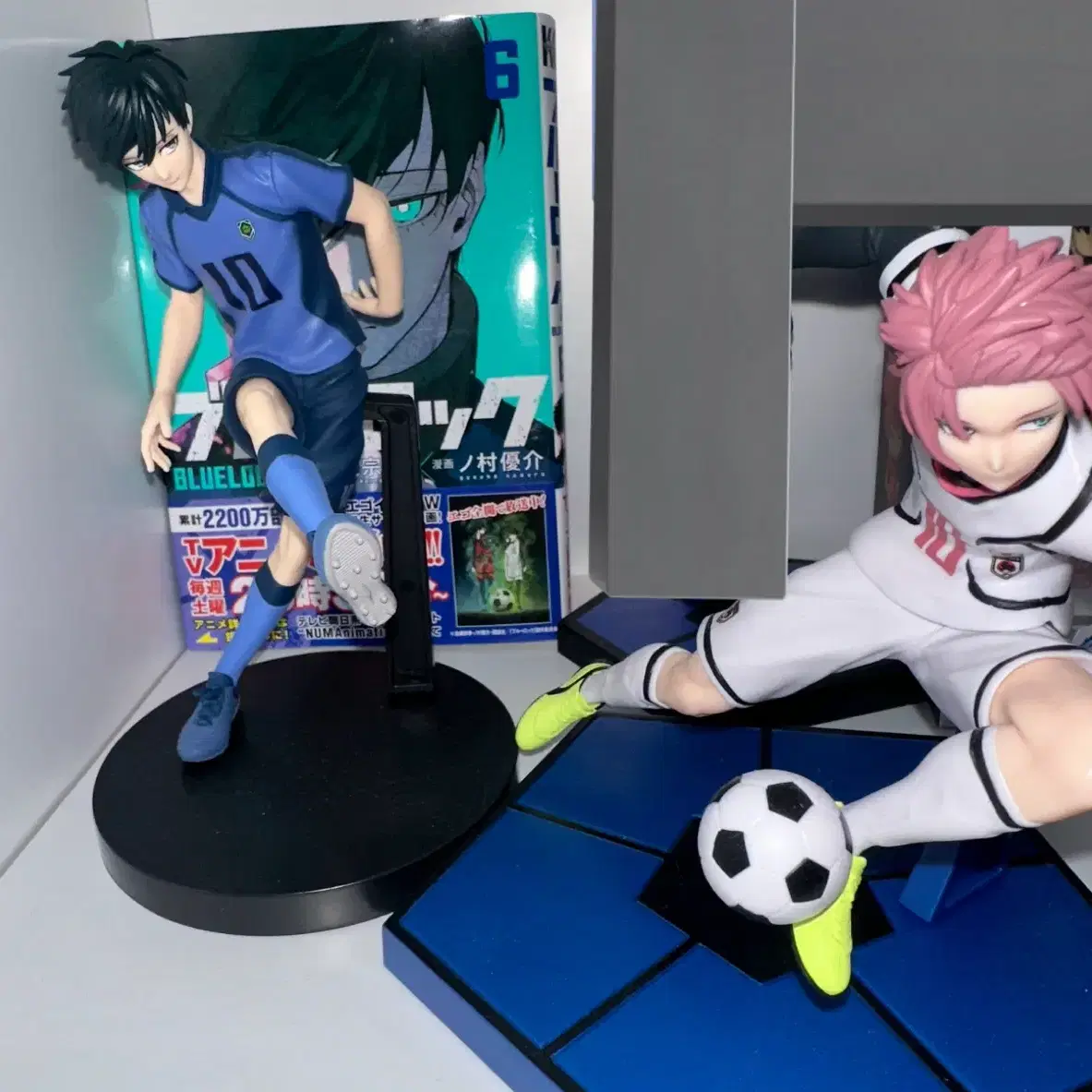 Bluelock Itoshi Sae Rin brothers uniform figure bulk sell