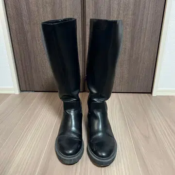 로리즈팜 플랫 롱 부츠 블랙 사이즈 M