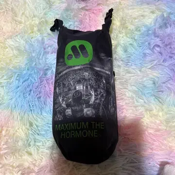 Kiu MAXIMUM THE HORMONE 레인 판초