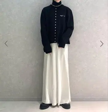 ADAM ET ROPE 머메이드 라인 새틴 스커트 36