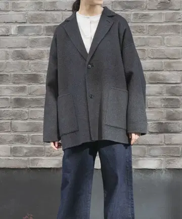 카구레: 울 테일러드 숏코트 차콜 배송비 포함