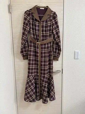 MIIA 보르도 머메이드 체크 원피스