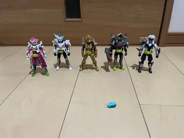 소우도 가면라이더 이그제이드 묶음 판매