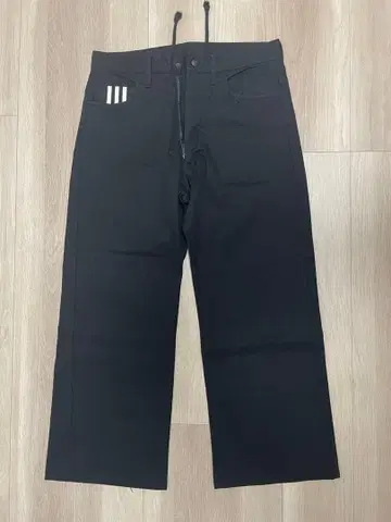 Y-3 블랙 와이드 스트레이트 팬츠