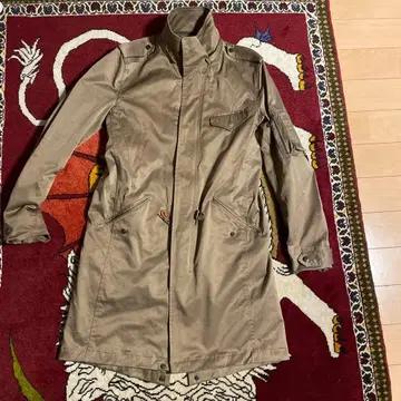 SCHLUSSEL 베이지 밀리터리 자켓 스탠드 카라