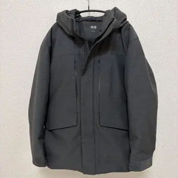 유니클로 하이브리드 다운 후드티 M 사이즈