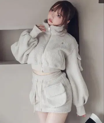 ANDMARY Miffyboa 재킷 스커트 세트 beige