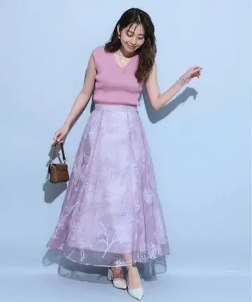 [ 새상품급 ] JUSGLITTY 베일 라메 자수 스커트