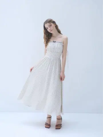 yilon 이로 원피스 FRENCH DOT OP