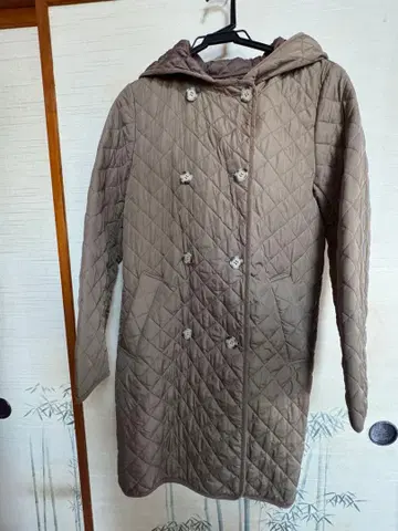 퀼팅 코트 브라운