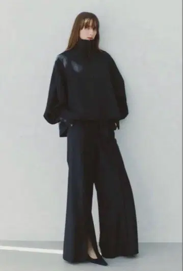 루피 하이퍼핏 트윌 조지 팬츠 네이비