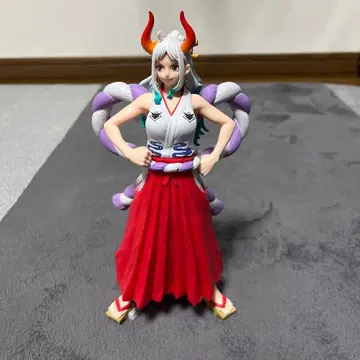 원피스 야마토 피규어